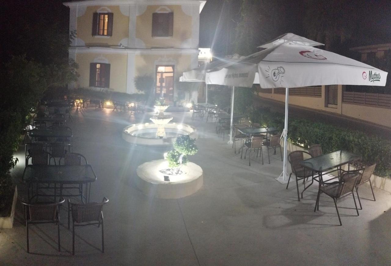 Nymph Hotel Salakos ภายนอก รูปภาพ