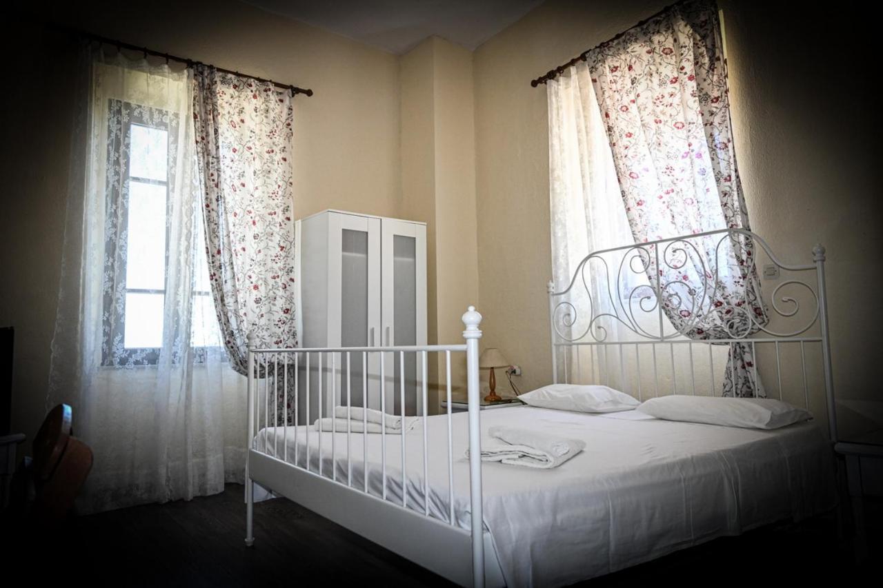 Nymph Hotel Salakos ภายนอก รูปภาพ